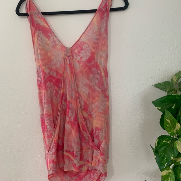 Free People flowy pink tank - Picture 2 of 11